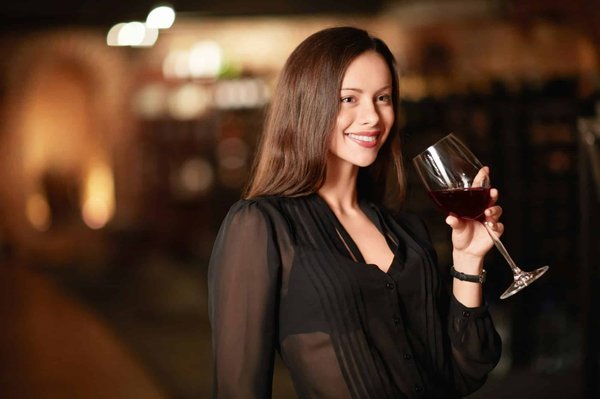 Comment organiser une soirée de dégustation de vins espagnols dans un bar à vins ?